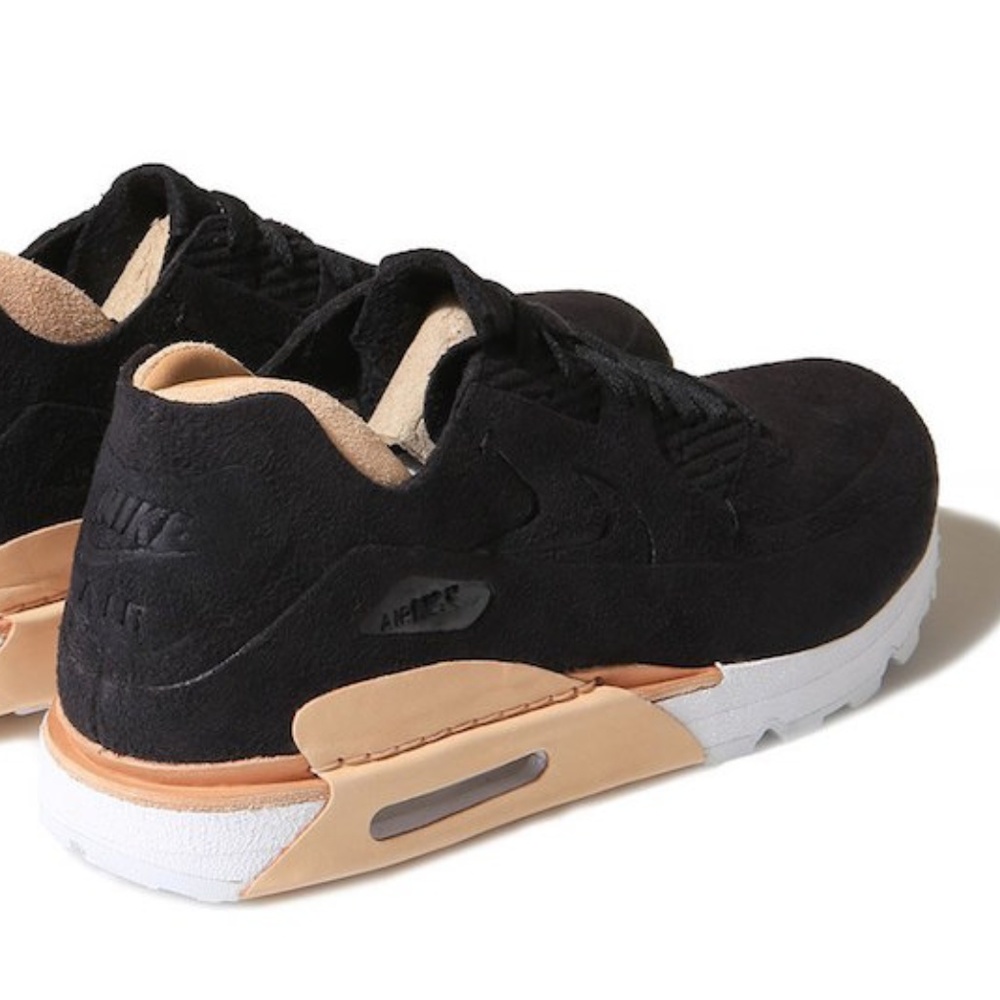 AIR MAX 90 ROYAL